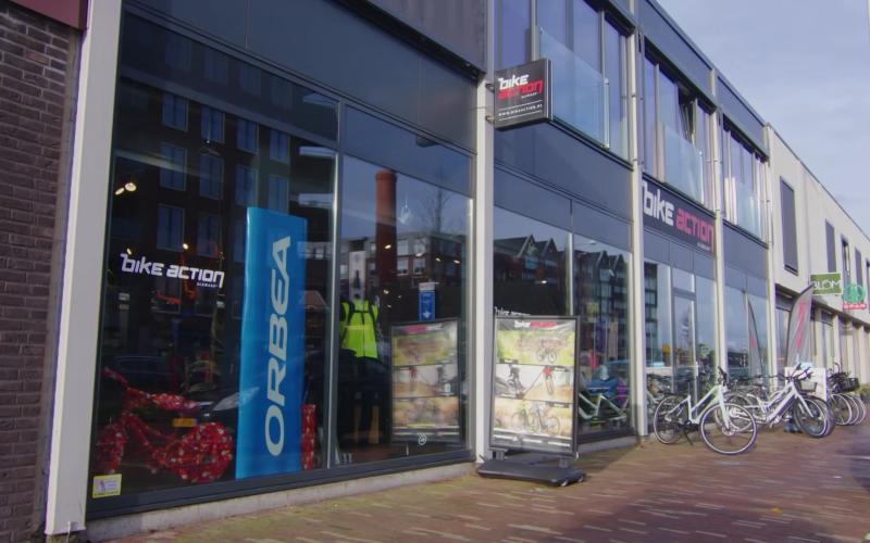 <p>Bike Action is de fietsenwinkel in Alkmaar voor onderhoud en nieuwe fietsen. Sinds november 2008 staat de tweewielerspecialist in de huidige vorm op de kaart. De winkel, gevestigd aan de Korte Vondelstraat 8, is het adres voor de verkoop en reparatie van alle fietsen. Bike Action Alkmaar is officieel dealer van de toonaangevende merken Orbea en Cannondale.</p>